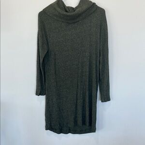 Elegant Olive Green Women's Sweater